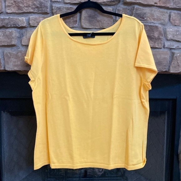 NWT Investments II yellow top. Size 2X - Picture 1 of 9